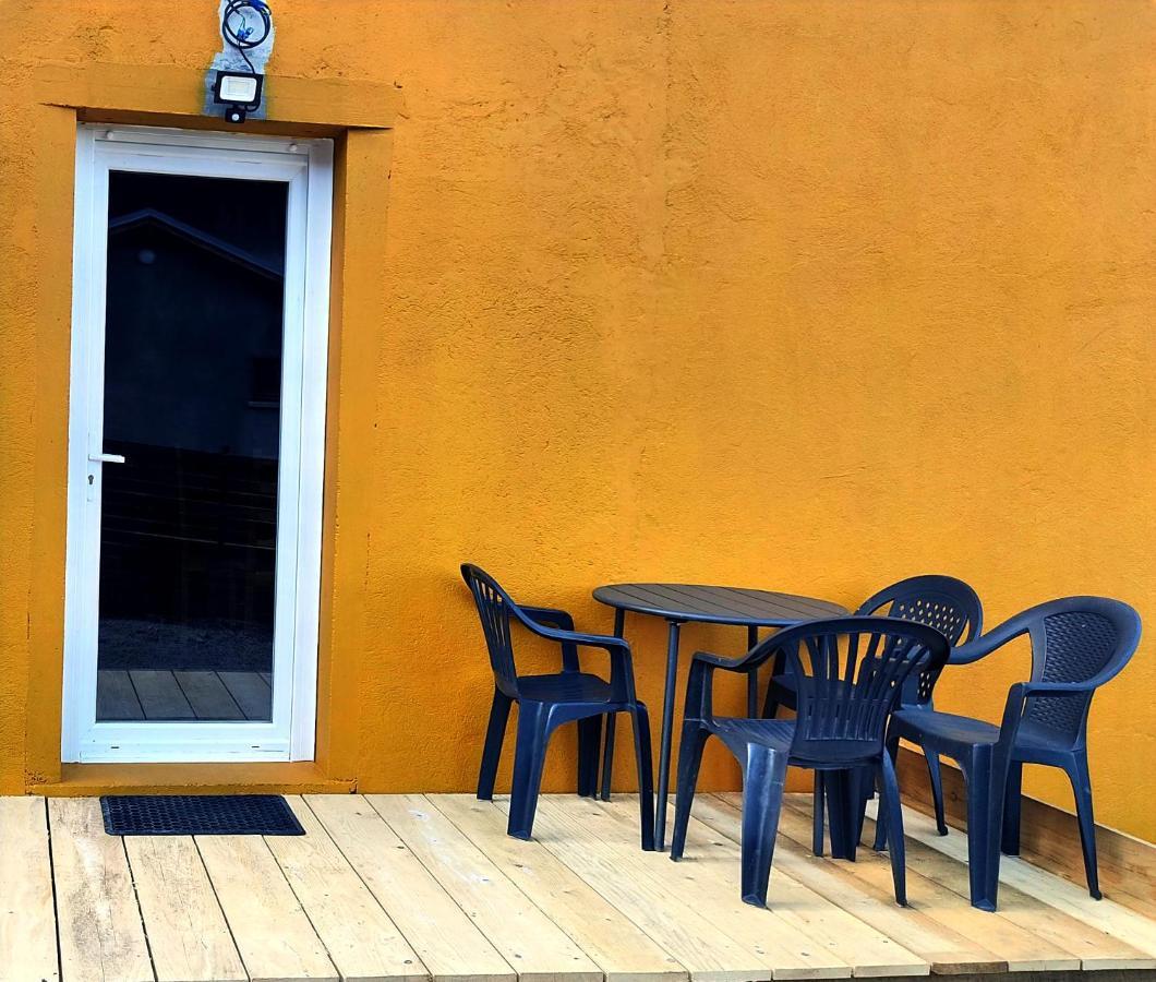 Petit Coin De Bonheur Studio Neuf Avec Terrasse Et Parking Prive A 5Mins Du Centre-Ville 라 뮤르 외부 사진